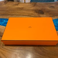 HERMES BOX SCHACHTEL KARTON ORIGINAL Mit Papier, 39x24x7,3 cm Bayern - Seeshaupt Vorschau