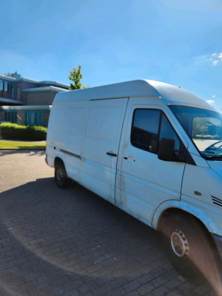 Mercedes sprinter 211 cdi 2002 110 ps in Laatzen