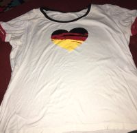 Shirt in 48/50 von Gina Benotti mit Herz. Deutschland. EM WM Fan Niedersachsen - Burgwedel Vorschau