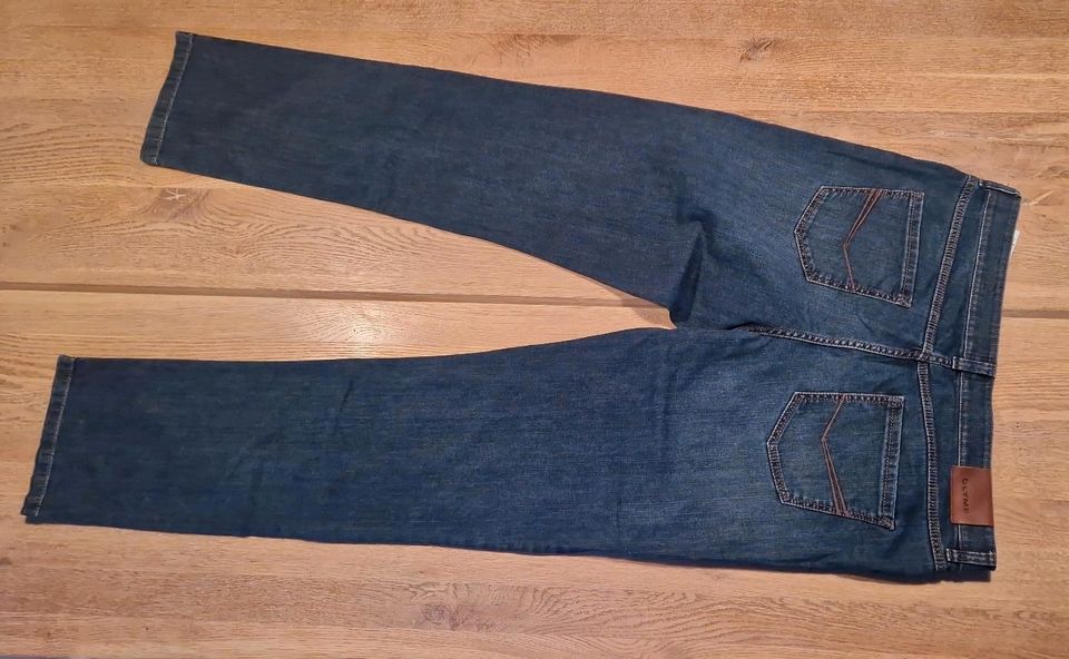 Jeans/ Jeanshose Olymp Gr.40/36 in Erlenbach