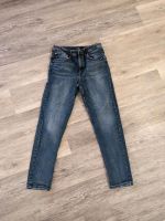 H&M Jeans Hose relaxed fit blau Gr. 170 Niedersachsen - Hessisch Oldendorf Vorschau