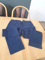 Jeans  -  Dunkelblau  -  Gr. 44 Hessen - Wolfhagen  Vorschau