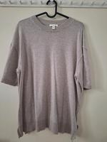 H&M T-Shirt aus Feinstrick, beige, S Frankfurt am Main - Ostend Vorschau
