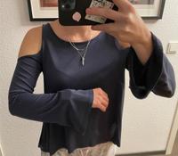 Hollister Langarm Shirt mit Schulter Cut-out in blau Gr. M Hessen - Frankenberg (Eder) Vorschau