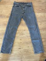 Levi’s Jeans grau 31/31 (32/32) Hessen - Herborn Vorschau
