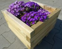 Blumentöpfe aus Holz  Blumenkästen verschiedene Größen und Typen Nordrhein-Westfalen - Wadersloh Vorschau
