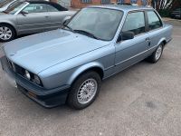 BMW E30  318 i  Automatik  1989  Abs ,Schiebedach Berlin - Spandau Vorschau