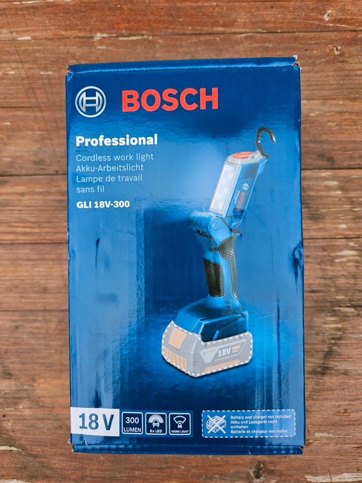 Bosch GLI 18v 300 Lampe Professional in Hoppegarten