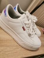 Levi's Plateau Sneakers 39 Nordrhein-Westfalen - Kamp-Lintfort Vorschau