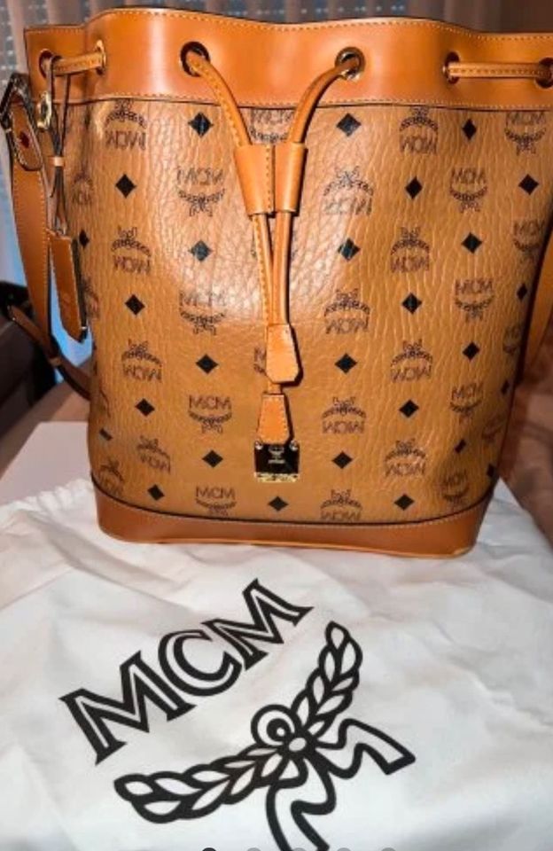 MCM Drawstring Large Cognac Beuteltasche Vintage in Rüsselsheim