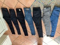 Jeans Hosen Paket 8 Stück Damen Größe 36 Nordrhein-Westfalen - Datteln Vorschau