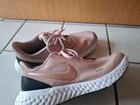 Nike Schuhe Hessen - Wesertal Vorschau