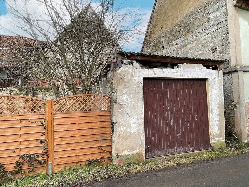 Energiesparen auch im älteren Haus...Bezugsfreies ZFH mit Garage in Uehlfeld in Uehlfeld