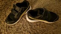 Sneaker Jungenschuh Gr 29 Puma schwarz gelb Sportschuj Nordrhein-Westfalen - Sankt Augustin Vorschau