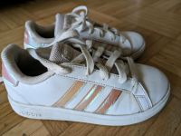 Adidas Superstar Holo Schuhe weiß 31,5 Essen-West - Frohnhausen Vorschau