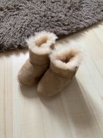 Baby Lammfell Schuhe 0-6 Monate Hessen - Wächtersbach Vorschau