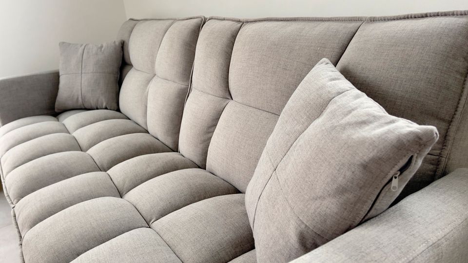 Sofa / Couch in Lugau