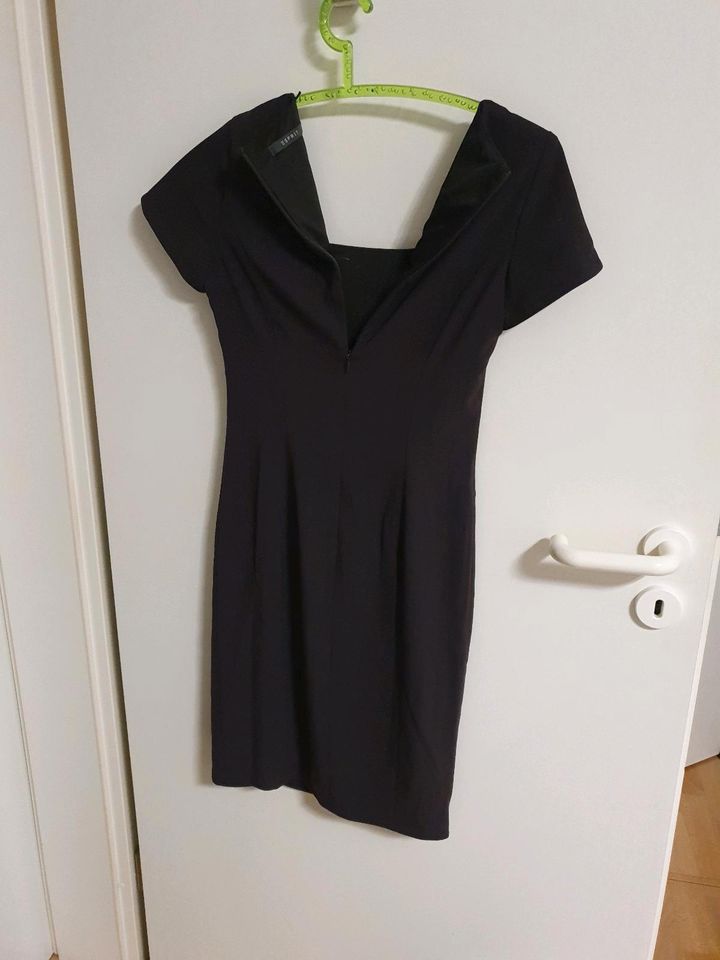 Je Kleid 10€ oder weniger in Neunkirchen