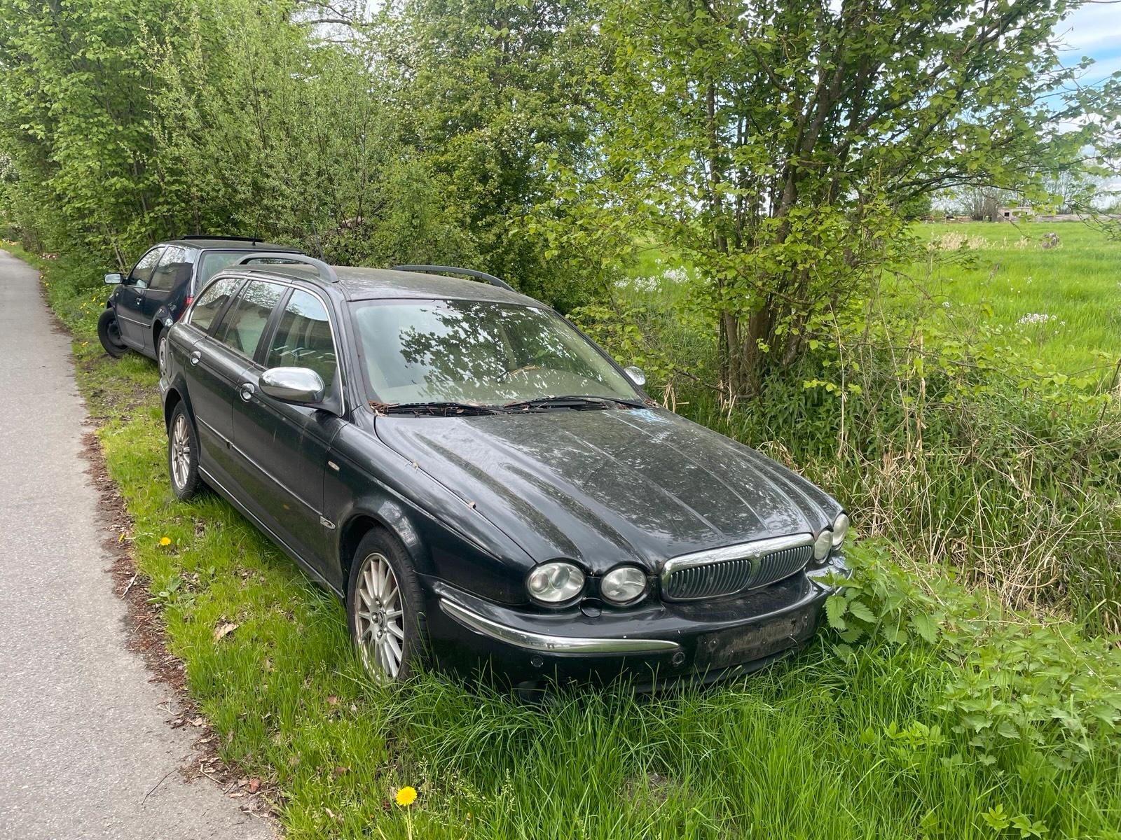 Abbildung des Autos Jaguar X-Type 2.2D
