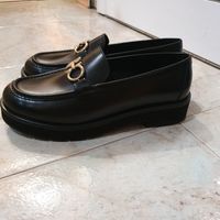 SALVATORE FERRAGAMO Schuhe (Loafers) aus Leder schwarz Frankfurt am Main - Nordend Vorschau