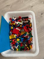 Lego Kiste(4,5kg) mit vielen Figuren und Steinen (Star wars&City) Baden-Württemberg - Spaichingen Vorschau