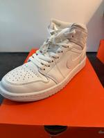 Nike Air Jordan 1 Mid Weiß US 9 / 42,5 Berlin - Neukölln Vorschau