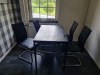 Tisch mit 4 Stühlen Nordrhein-Westfalen - Delbrück Vorschau