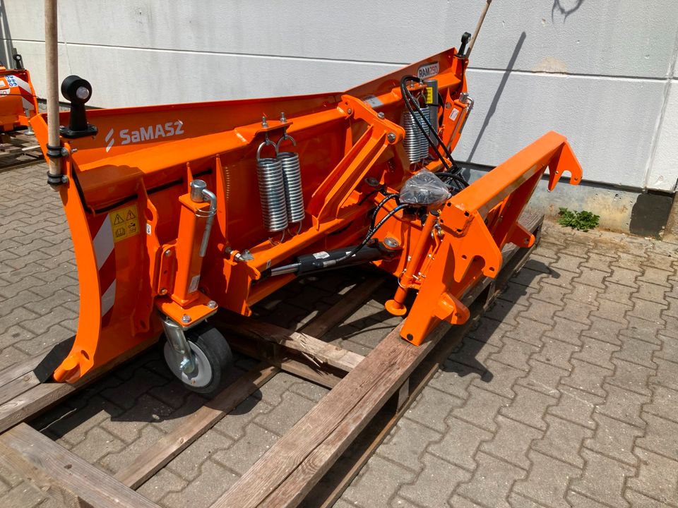 Schneepflug Samasz RAM 250 Neu, Lagergerät in Hirschbach