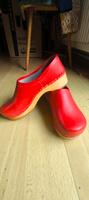 Original Dänische Rote Clogs Walle - Utbremen Vorschau