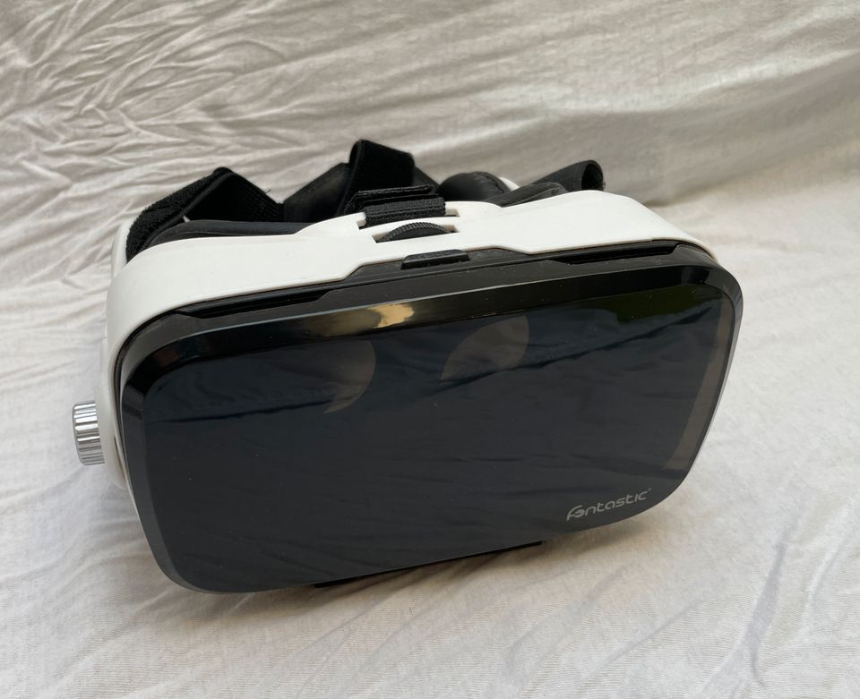 VR-Brille Adapter für Smartphone in Neuss
