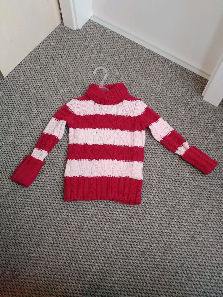 Pullover Gr.98 Tommy Hilfiger Strickpulluvoer in Fredersdorf-Vogelsdorf