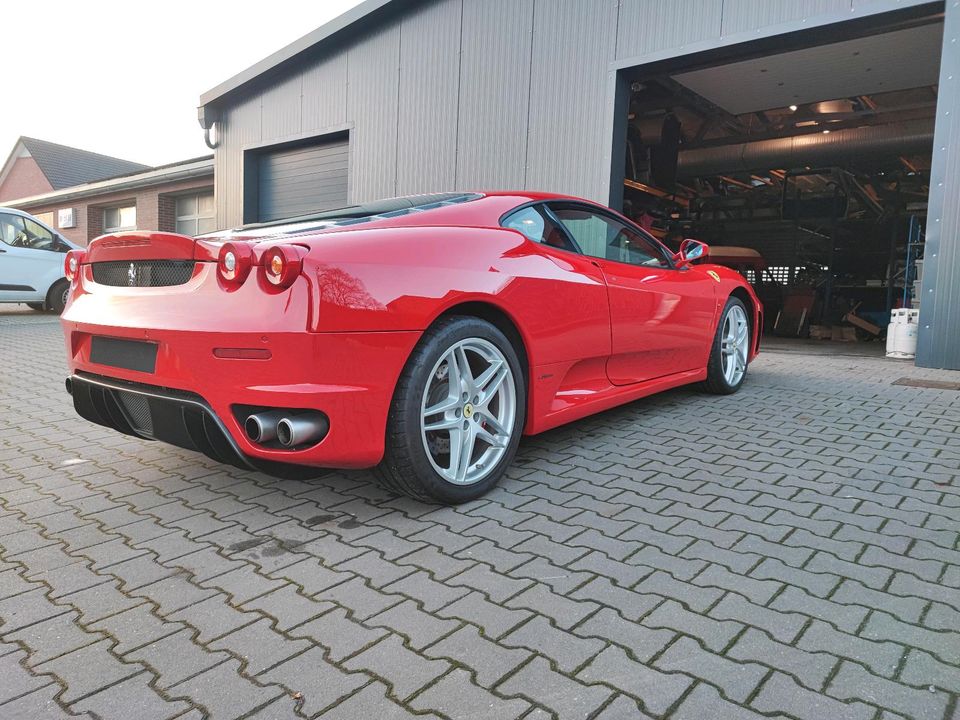 Ferrari F430 F1 Rosso Rot in Werpeloh