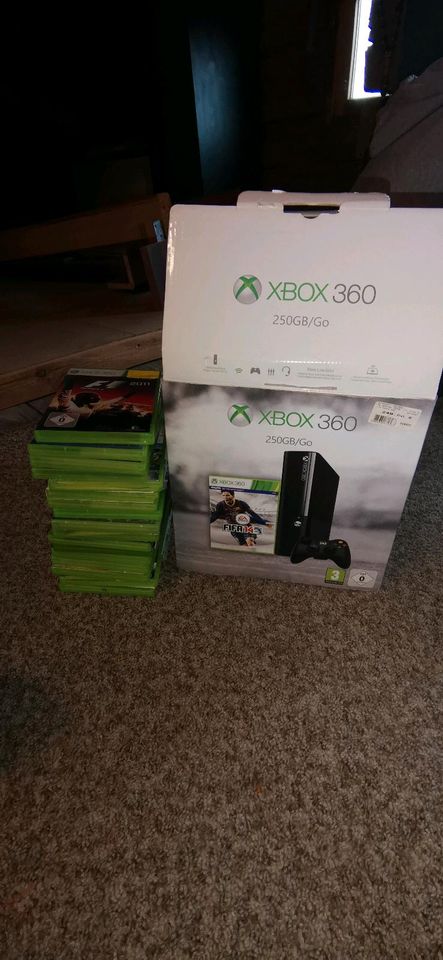 X-Box 360 mit vielen Spielen in Windorf