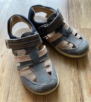 Bären-Schuhe Sandalen in Gr. 27 blau/beige Sachsen - Radeburg Vorschau