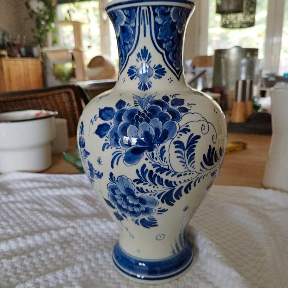 Blumenvase Delfter blauw, handgemalt in Selfkant