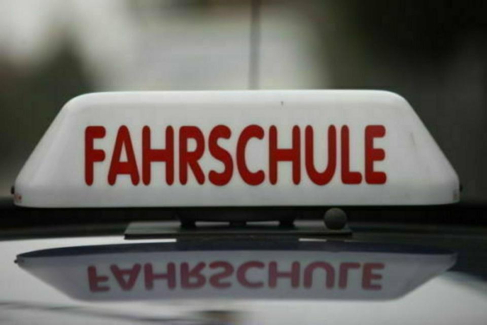 ✅Berichtsheft/CD Fahrlehrer (Prüfungsvorbereitung, Ausbildung) 1+ in Kamp-Lintfort