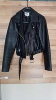 Kunstlederjacke von ONLY – fast wie neu. Größe S Düsseldorf - Benrath Vorschau