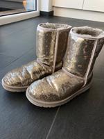 Ugg Winterschuhe mit Pailletten Baden-Württemberg - Mannheim Vorschau