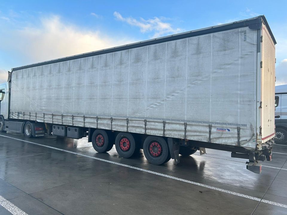 Schmitz Cargobull Mega Vario Trailer  Mitnahmestapler Halterung in Sebnitz