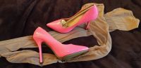 Sexy High-Heels Stilettos Pink Größe 37 Sachsen - Limbach-Oberfrohna Vorschau