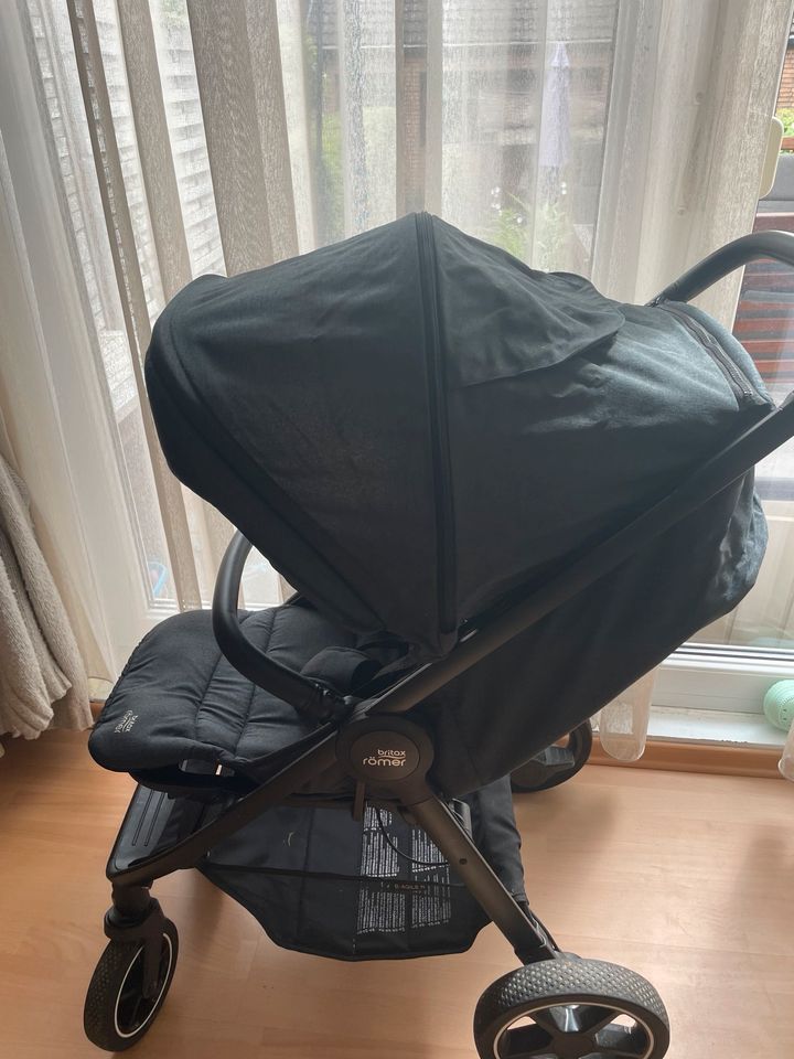 Britax Römer Aigle R in Berlin