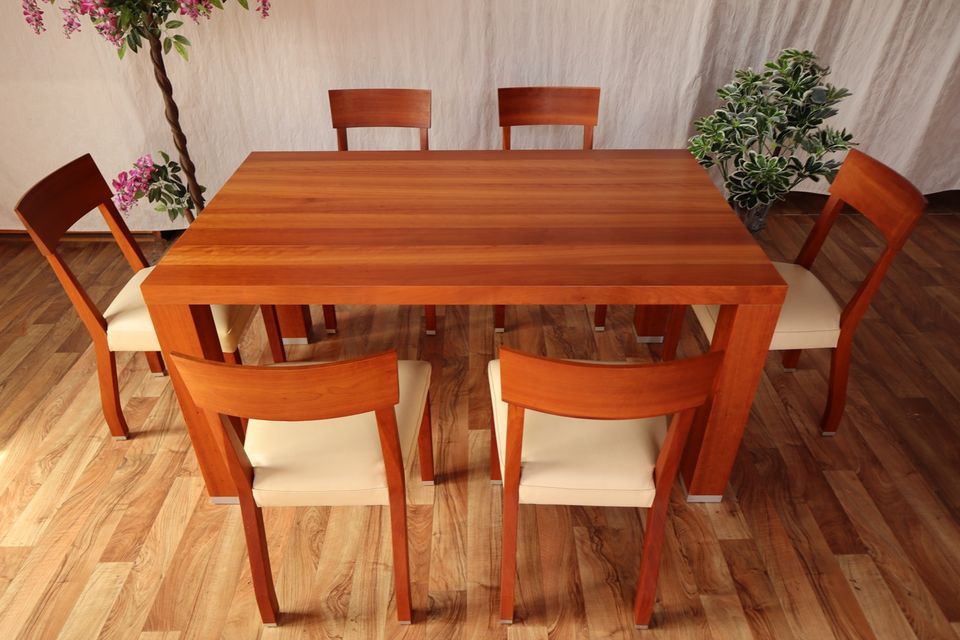 Nr.1782 Esstisch Tisch mit 6 Stühlen Kirschbaum Vollholz in Wiesbaum