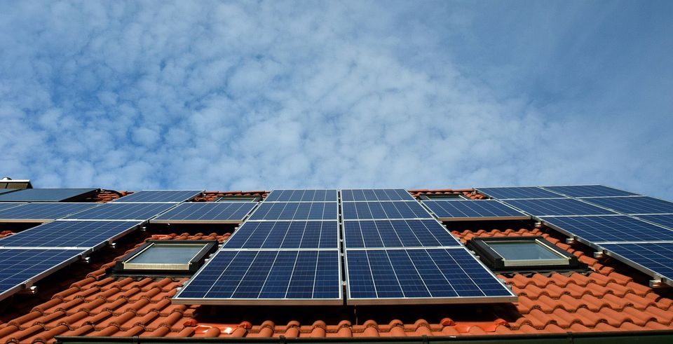 Solaranlage Photovoltaikanlage Komplettpaket Stromspeicher in Wiesbaden