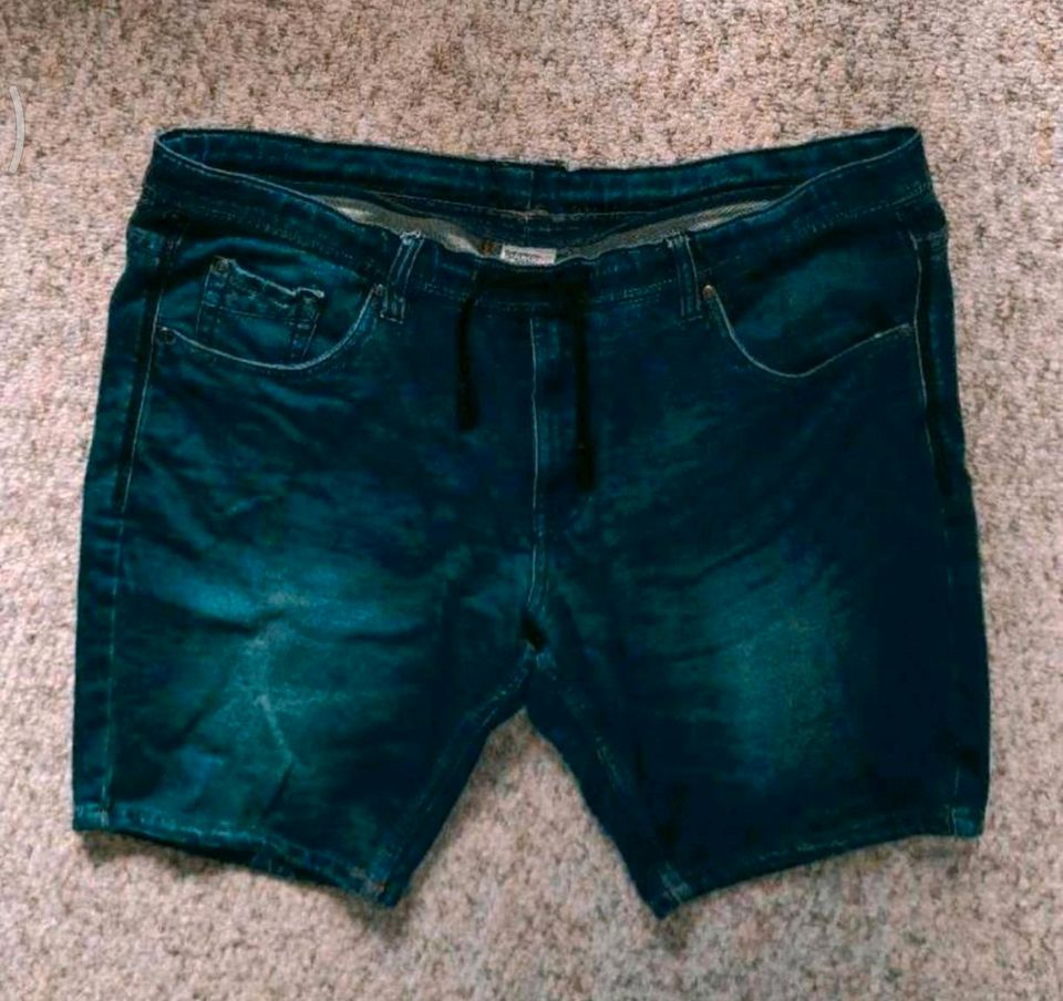 Schlupf-Bermudas blau, Herren-Gr. 54/XXL, Kurze Jeanshosen in Leipzig