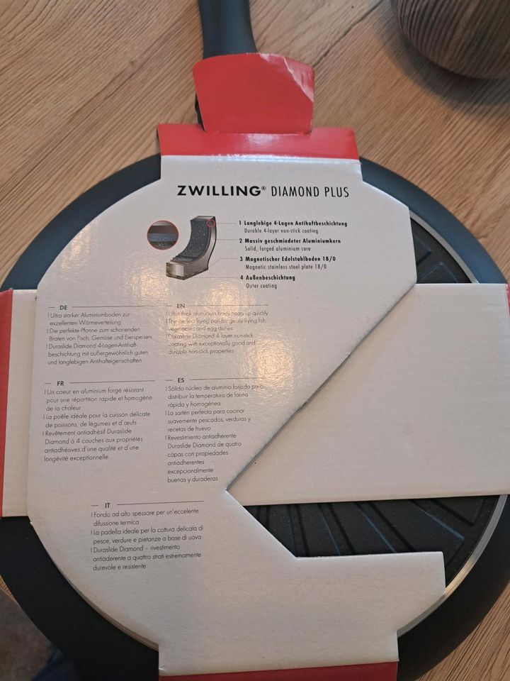 ZWILLING DIAMOND PLUS 28 CM Bratpfanne in Fürstenau