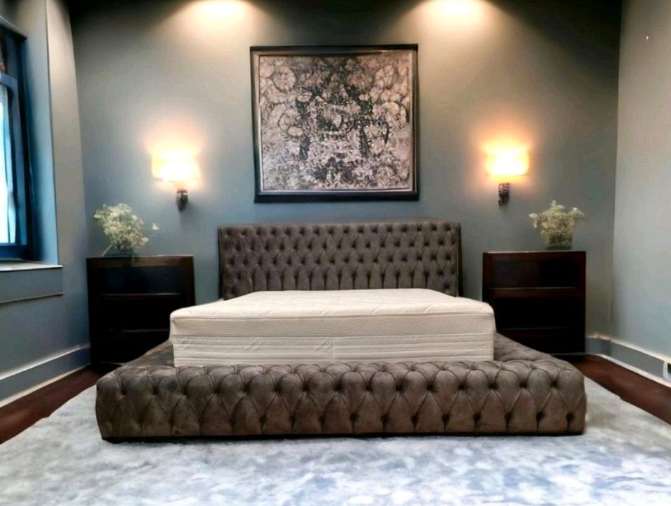 Boxspringbett,180x200,Chesterfield,Matratze,sofort verfügbar in Detmold