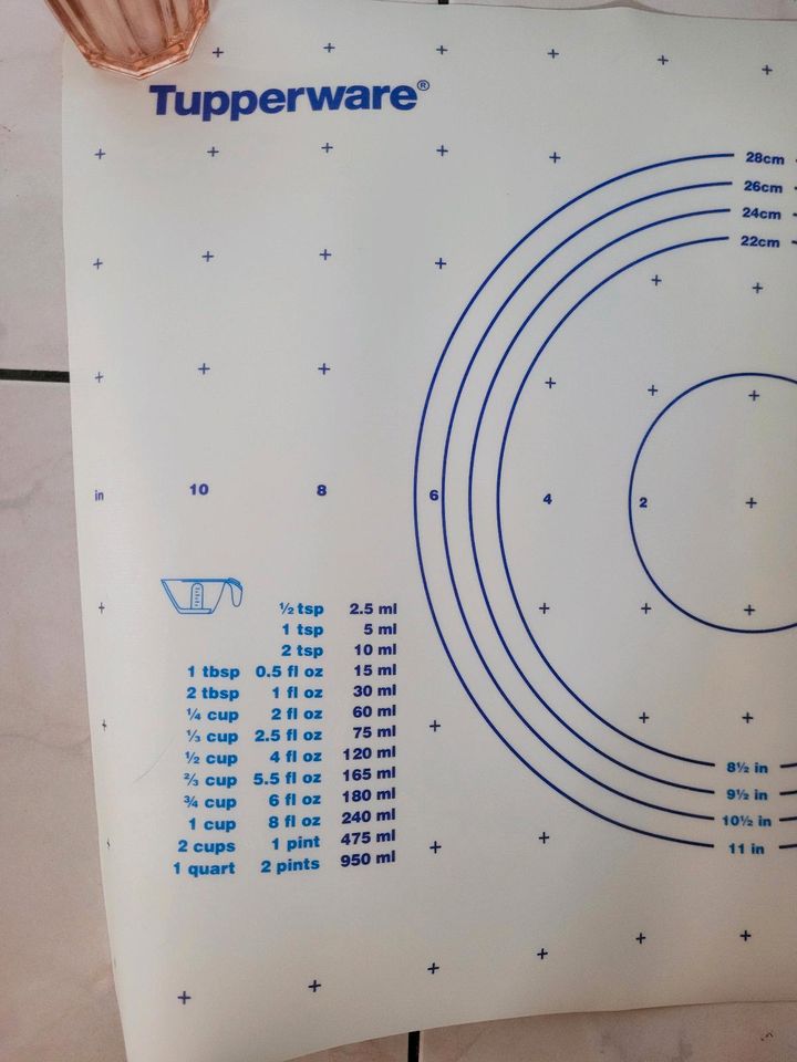 Backmatte/Teigunterlage von Tupperware in Ranstadt