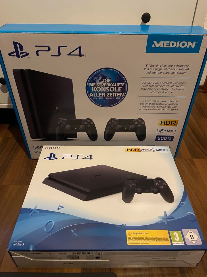 PlayStation 4 500GB neuwertig in Schorndorf