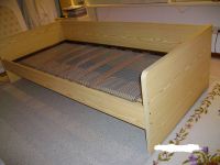 Ein Bett 90cm x 200cm - Mit stabilen rost. Hessen - Langenselbold Vorschau