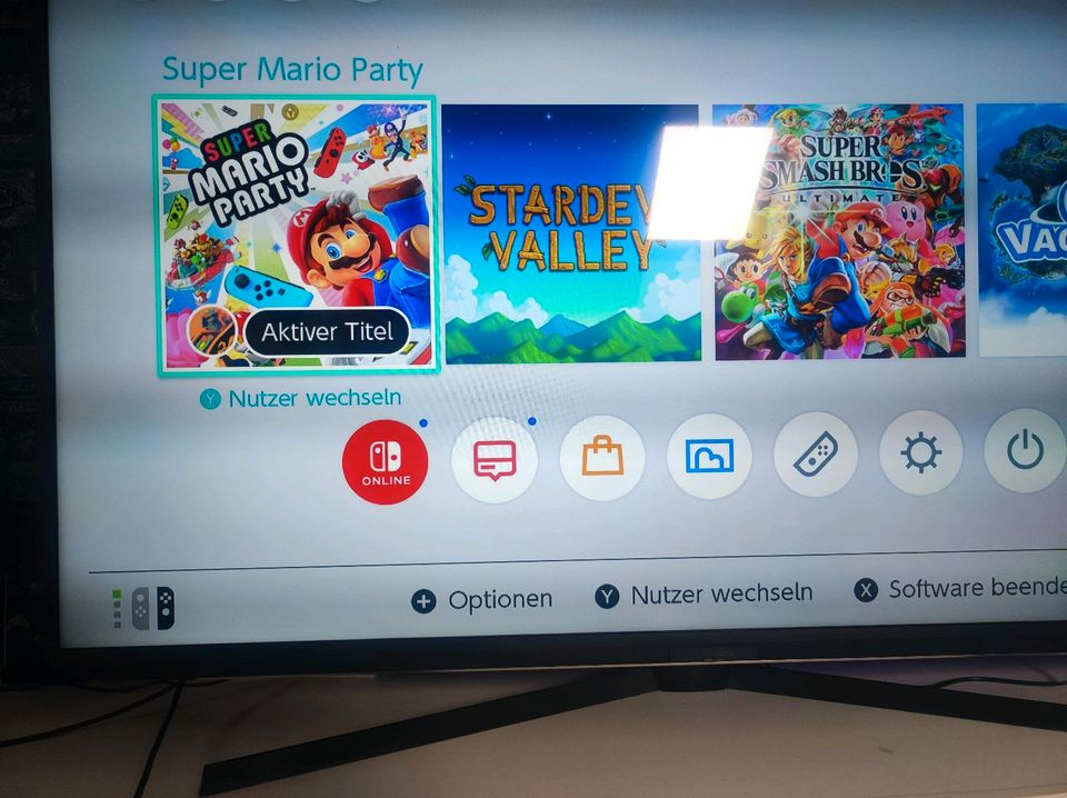 Nintendo Switch mit 2 Spielen /4 Controller in Hambühren